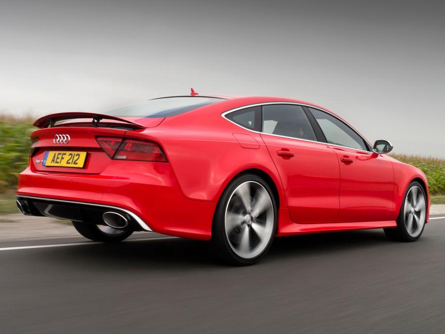  Audi RS7 Sportback 2013 года  (UK) (фото 6 из 23)